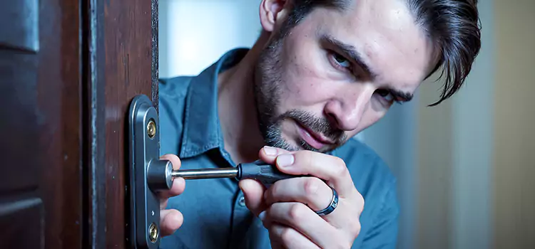 Eviction Locksmith Kent